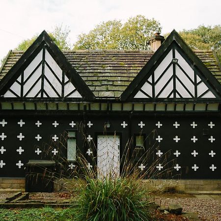 The Gatehouse At Samlesbury Hall Exterior foto